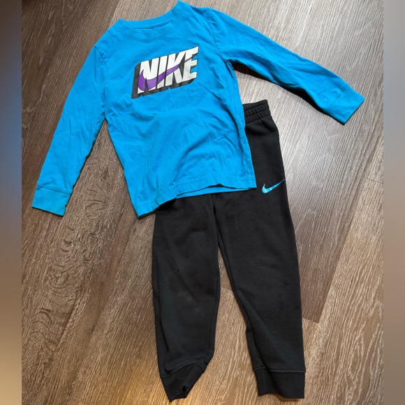 Nike Matching Set - Picture 1 of 1